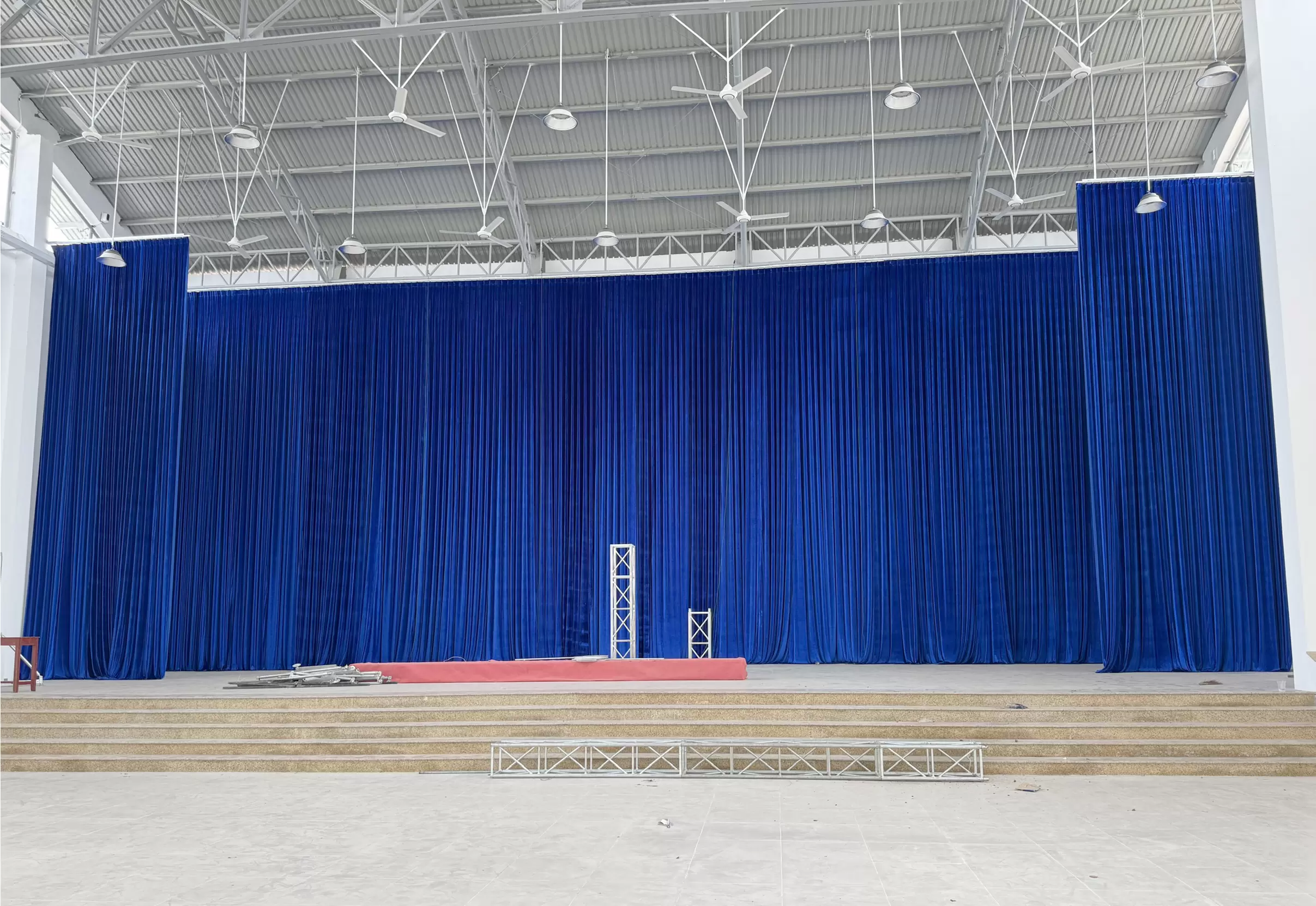 Rèm Hội Trường